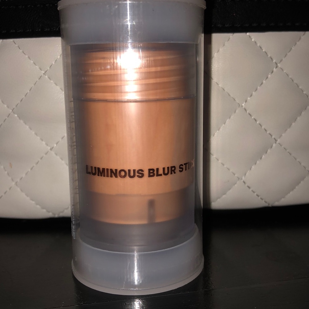 Luminous Blur Stick